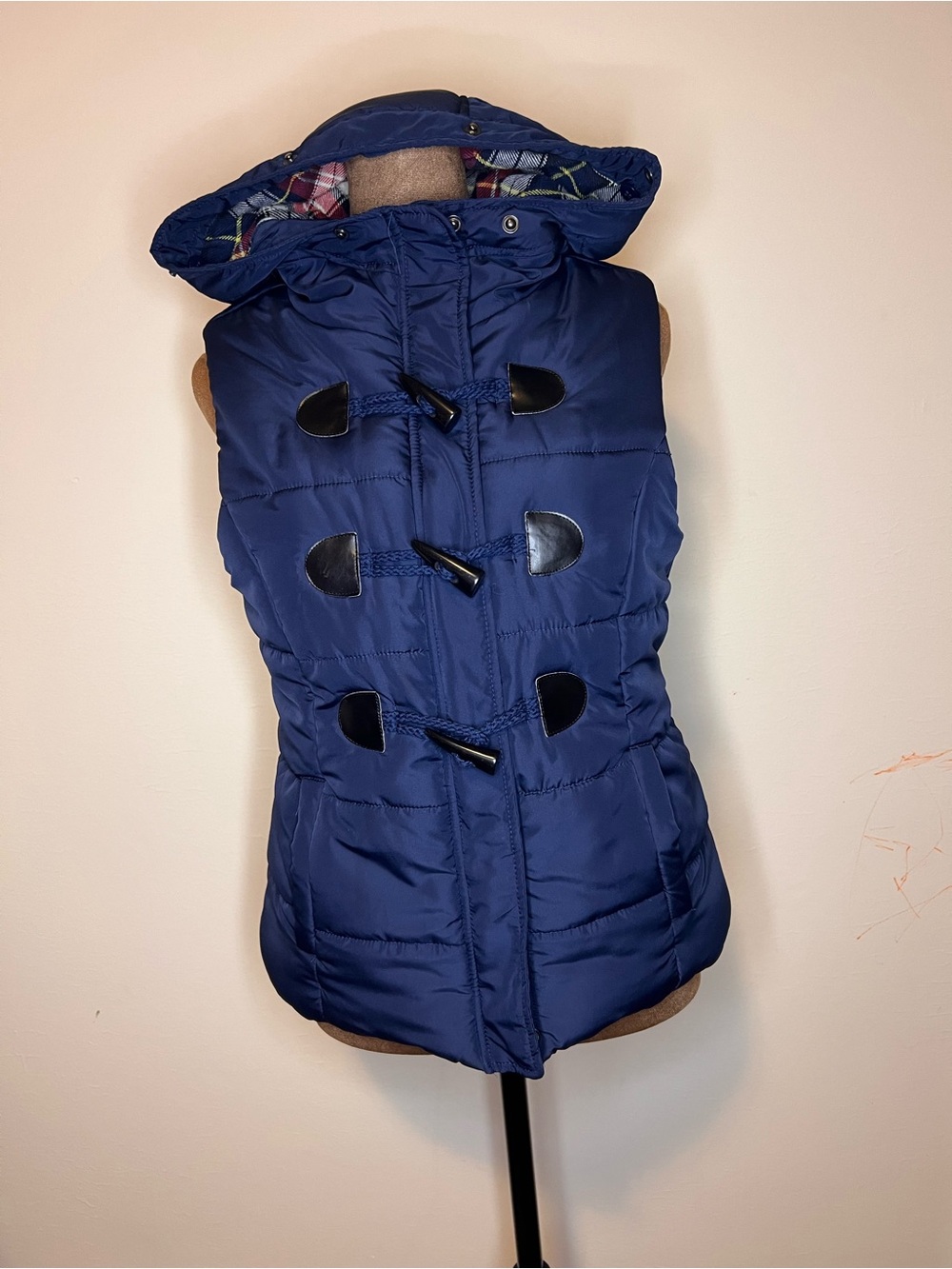 Love Tree Navy Blue Quilted Puffer Vest Plaid Lined Hooded Medium